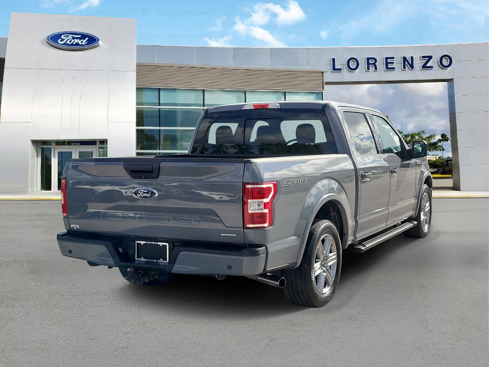 Used 2019 Ford F150 XLT w/ Equipment Group 302A Luxury RWD image 5