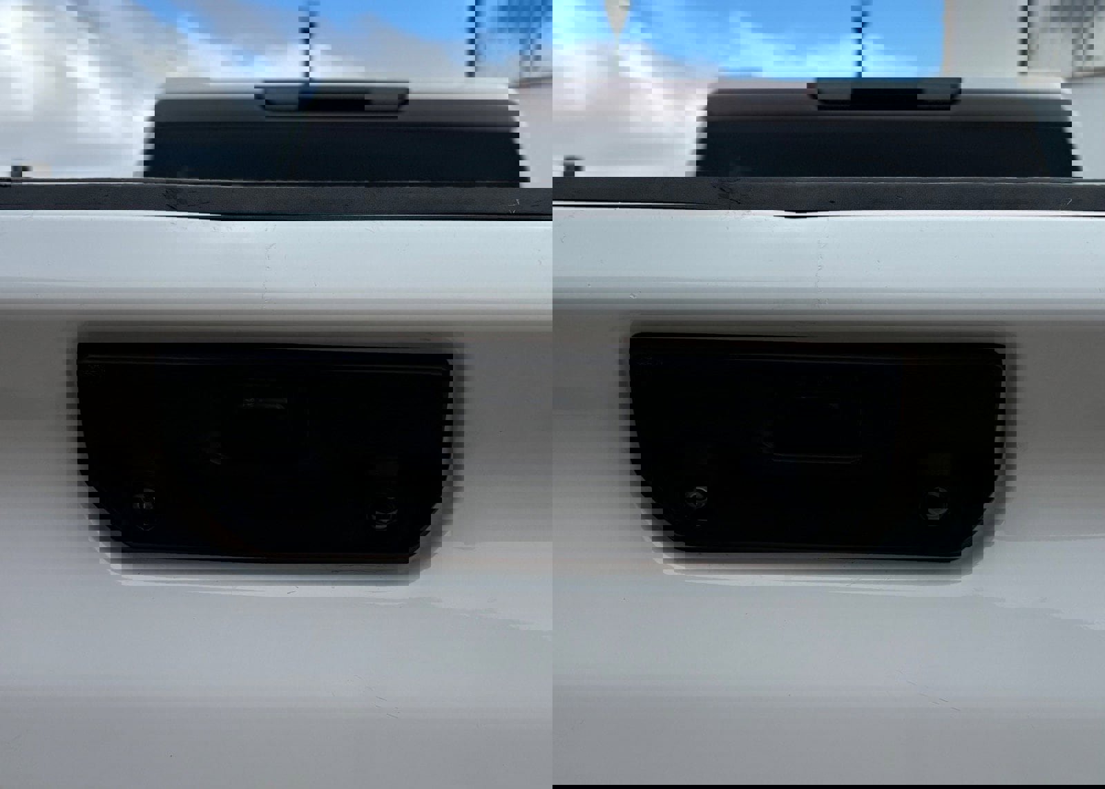 Used 2024 Chevrolet Silverado 2500 LT w/ Z71 Off-Road Package image 9