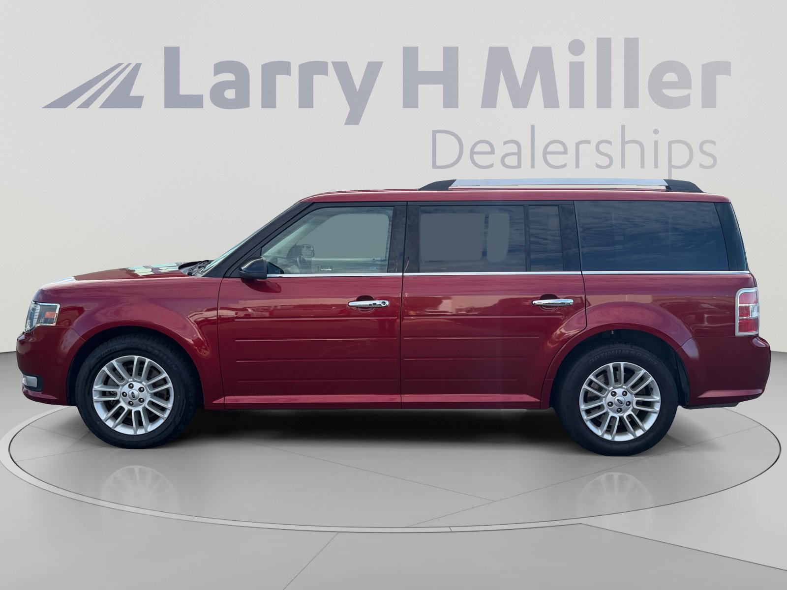 Used 2018 Ford Flex SEL w/ Class III Trailer Tow Package FWD image 2