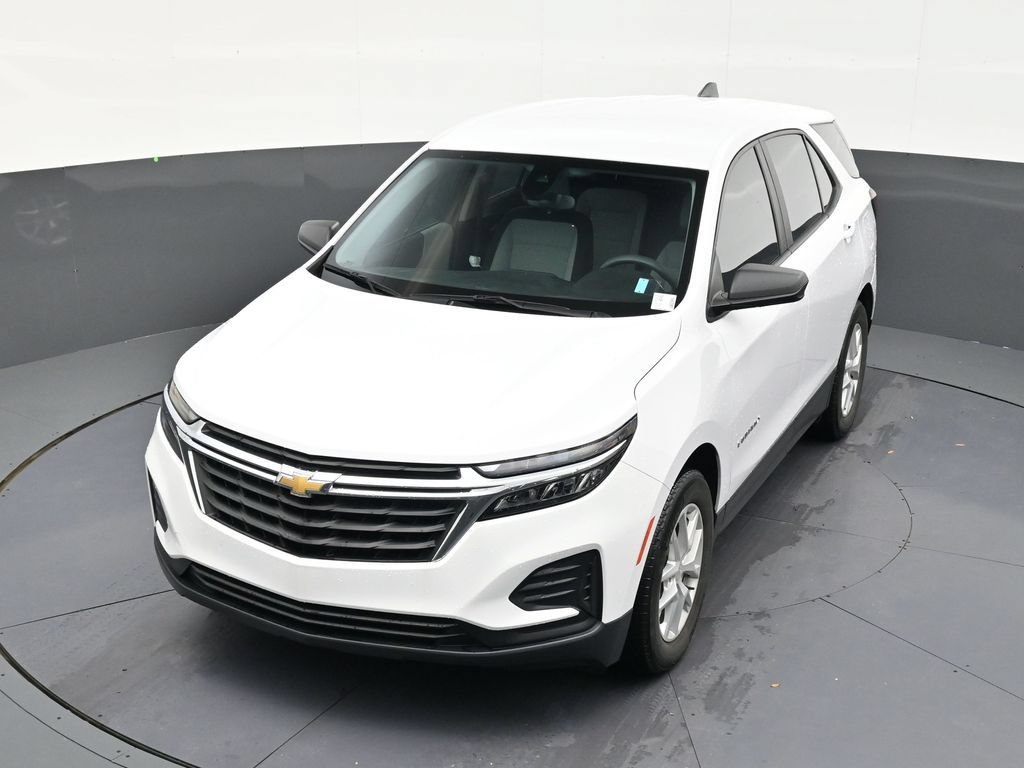 Used 2023 Chevrolet Equinox LS FWD image 19