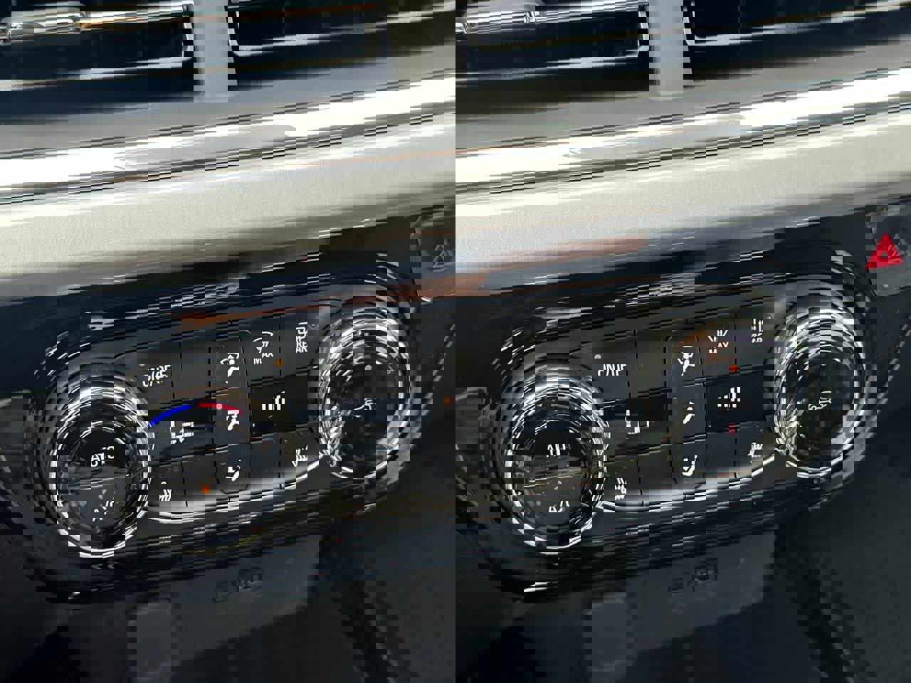 New 2026 Chevrolet Trax LT w/ LT Convenience Package image 27