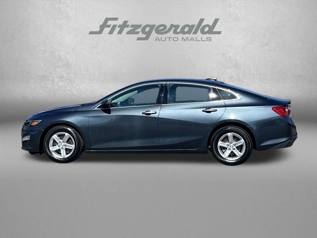 Used 2020 Chevrolet Malibu LS w/ LPO, Convenience Package 1 image 4