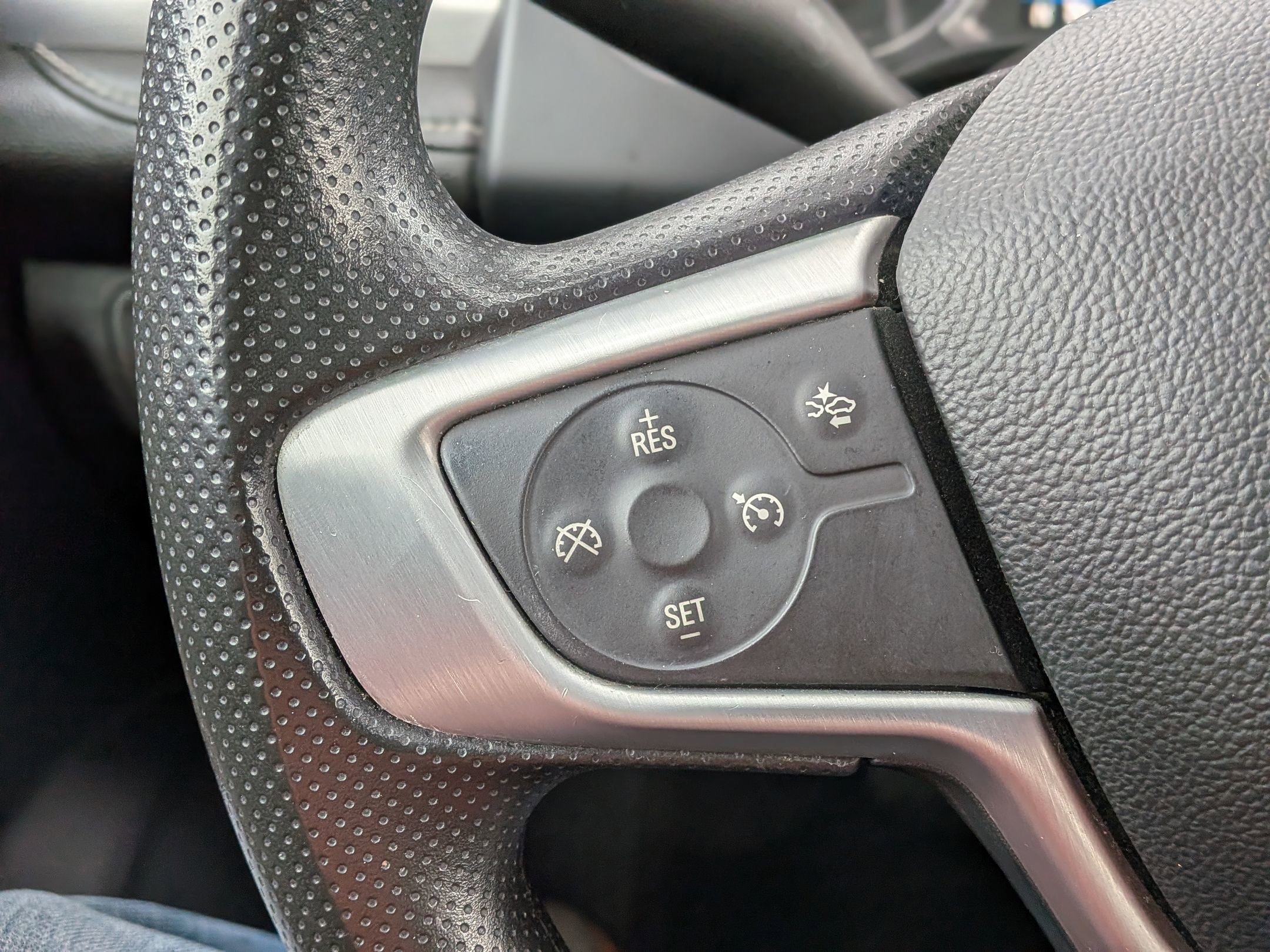 Certified 2021 GMC Acadia SLE w/ Driver Convenience Package image 21