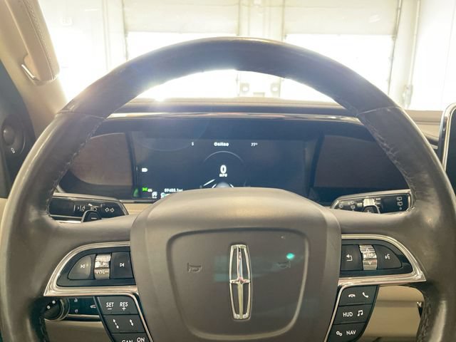 Used 2020 Lincoln Navigator L Reserve w/ Equipment Group 208A Reserve AWD/4WD image 23
