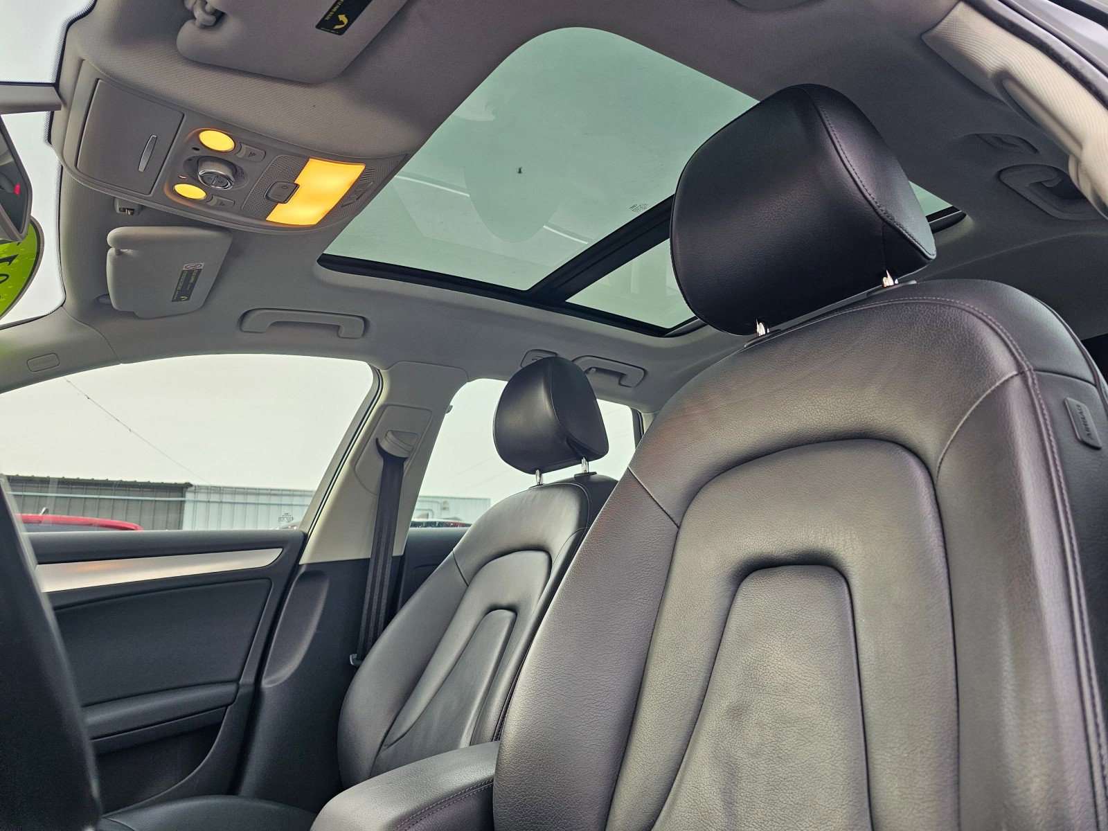 Used 2011 Audi A4 2.0T Premium Plus image 22