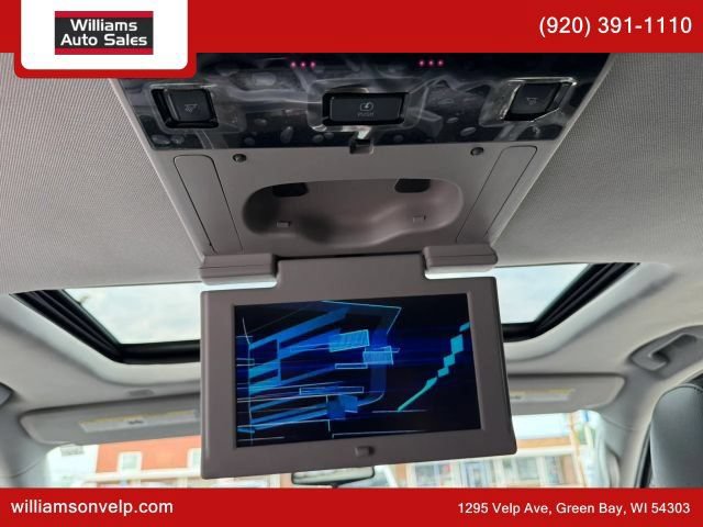 Used 2020 Cadillac Escalade ESV Luxury w/ Escalade Sport Edition AWD/4WD image 3