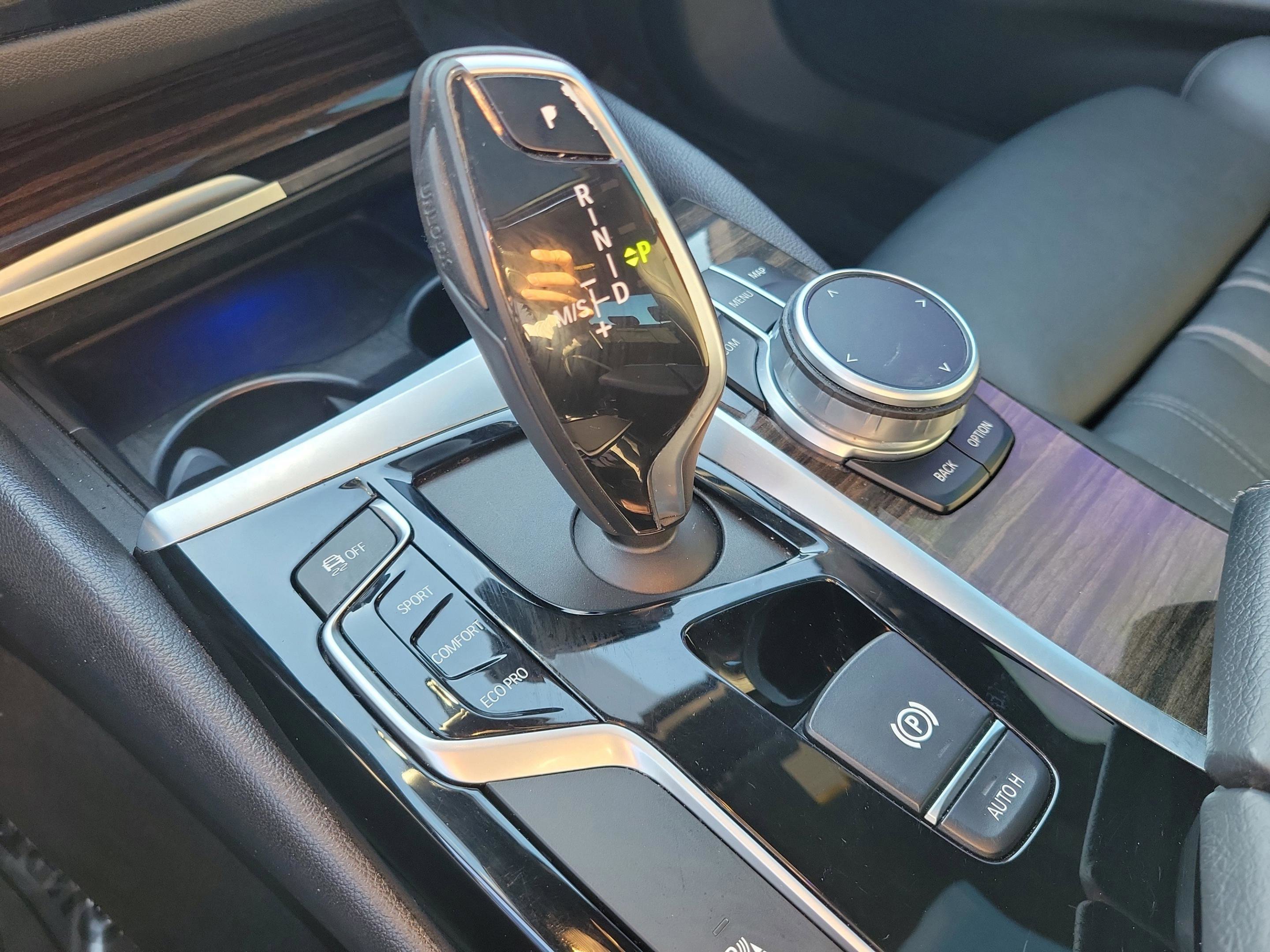 Used 2020 BMW 540i image 31