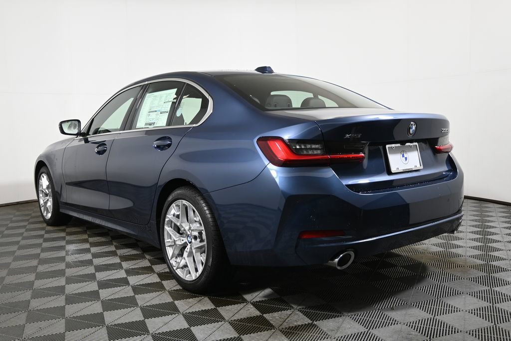Used 2026 BMW 330i xDrive Sedan w/ Convenience Package image 5