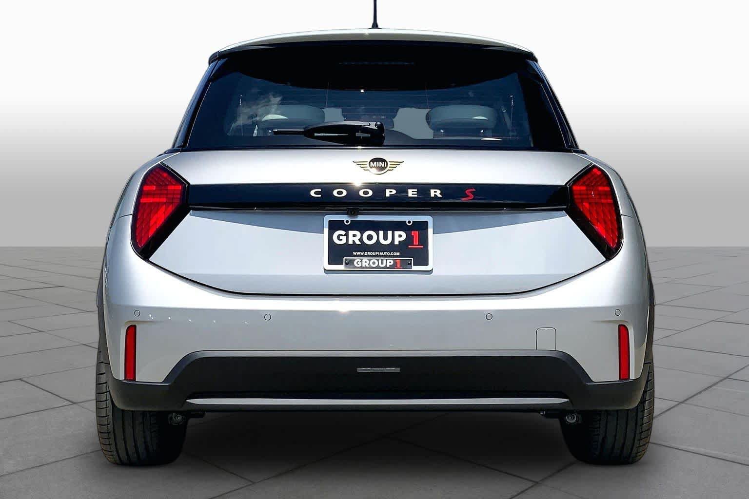 New 2026 MINI Cooper S FWD image 4