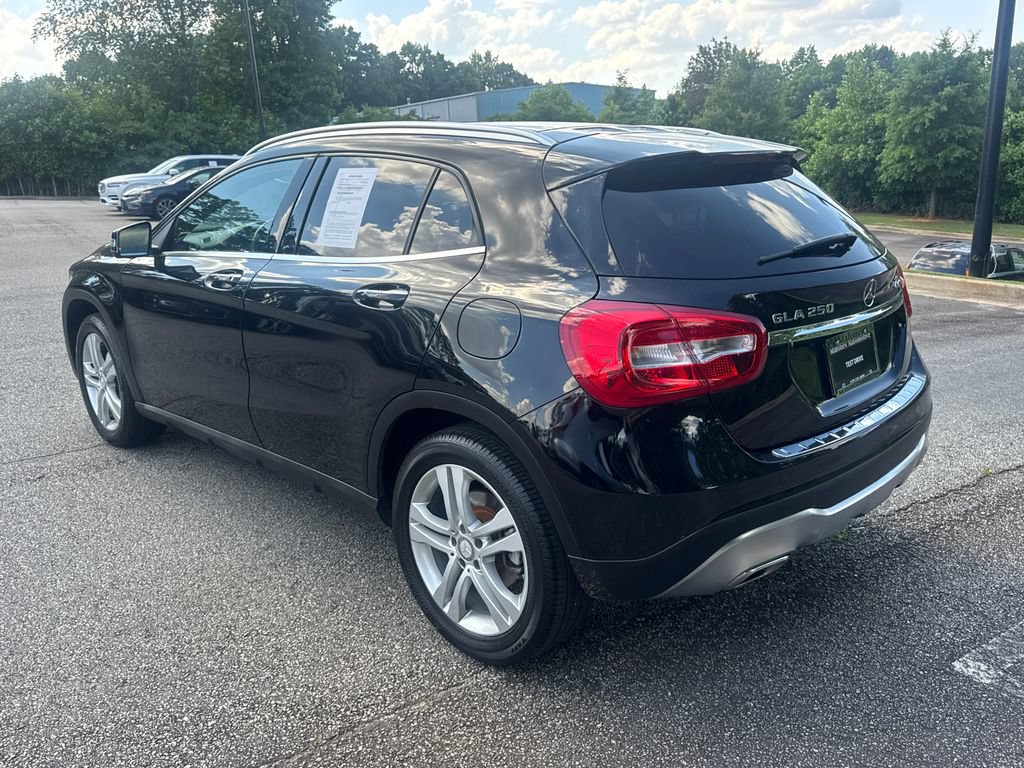 Used 2018 Mercedes-Benz GLA 250 4MATIC w/ Premium Package image 5