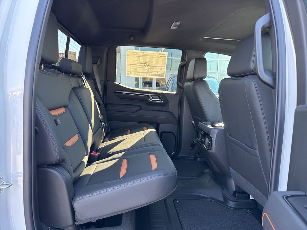 New 2026 GMC Sierra 1500 AT4 w/ AT4 Premium Package image 30