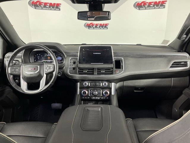 Used 2022 GMC Yukon SLT w/ SLT Luxury Package image 13