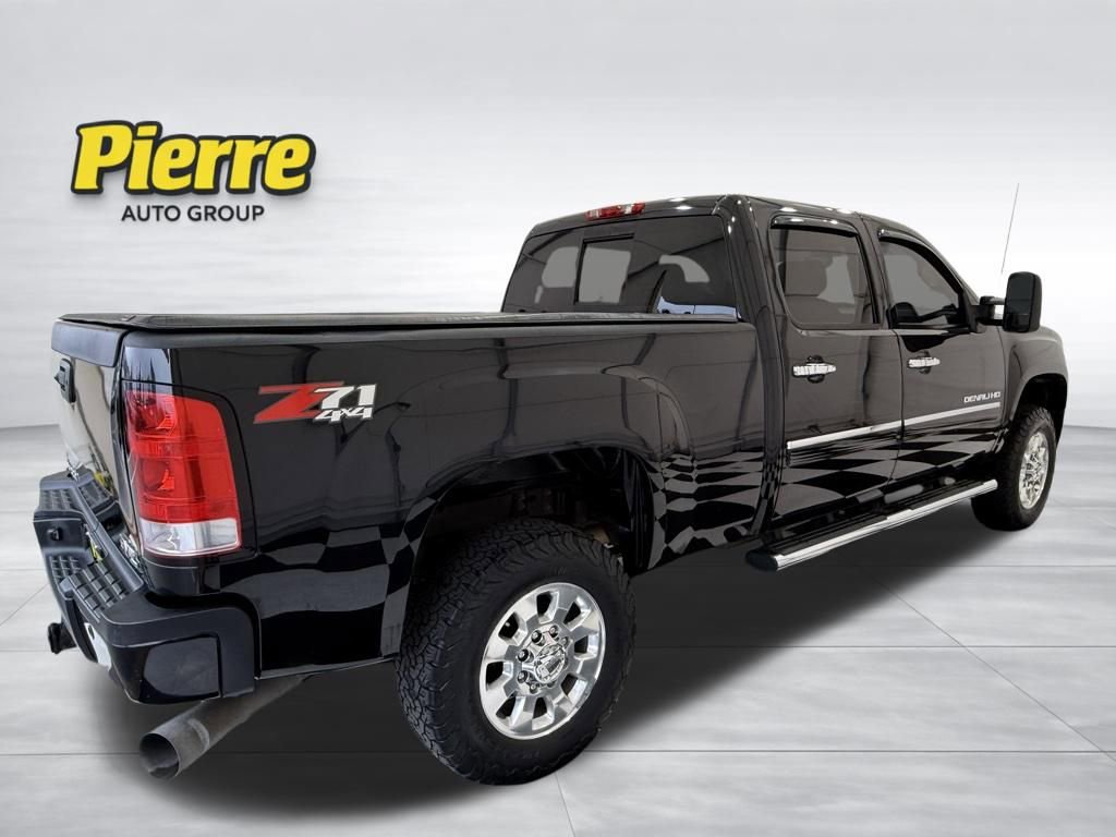 Used 2013 GMC Sierra 3500 Denali w/ Suspension Package, Off-Road image 5