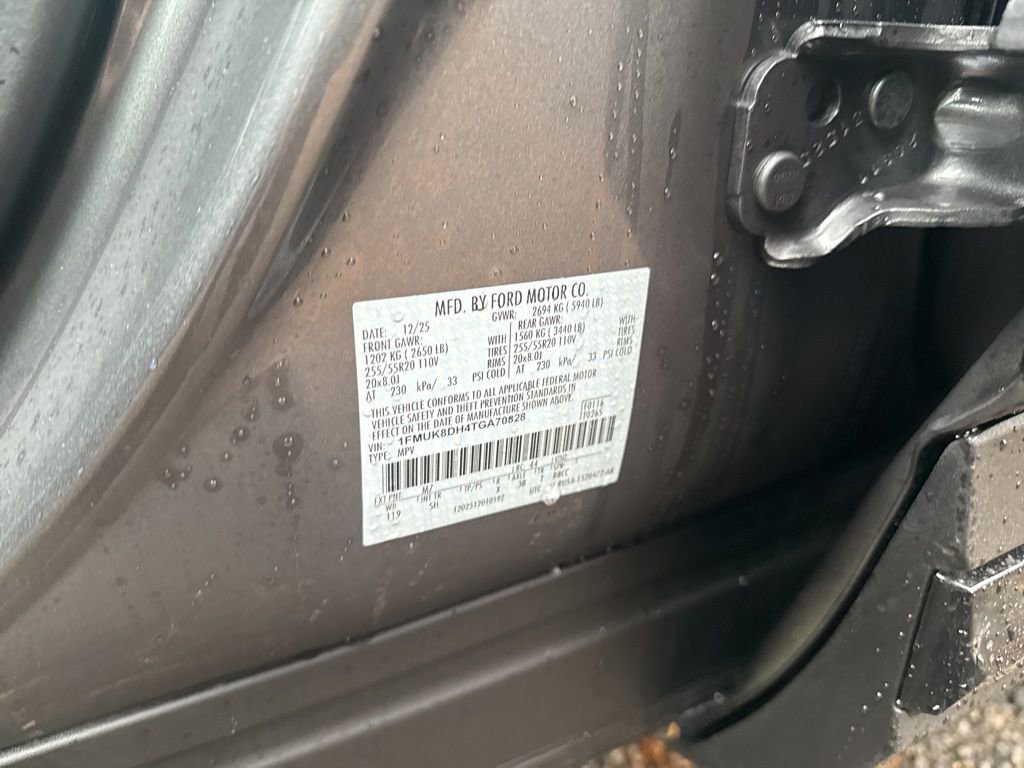 New 2026 Ford Explorer Active w/ Active Comfort Package image 11