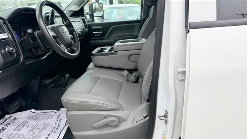 Used 2019 Chevrolet Silverado 2500 W/T w/ WT Convenience Package AWD/4WD image 13