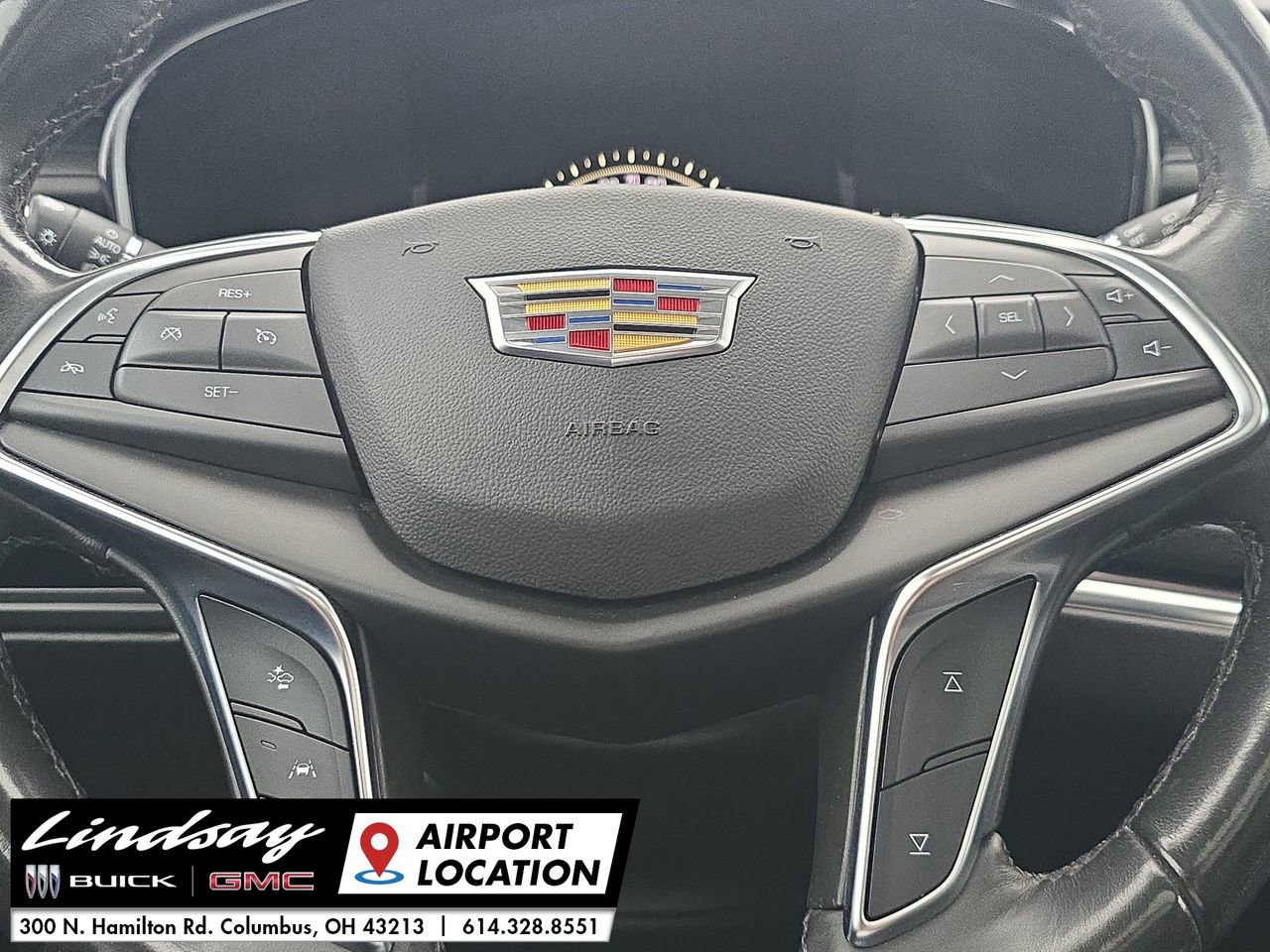 Used 2018 Cadillac XT5 Luxury w/ Driver Awareness Package image 12