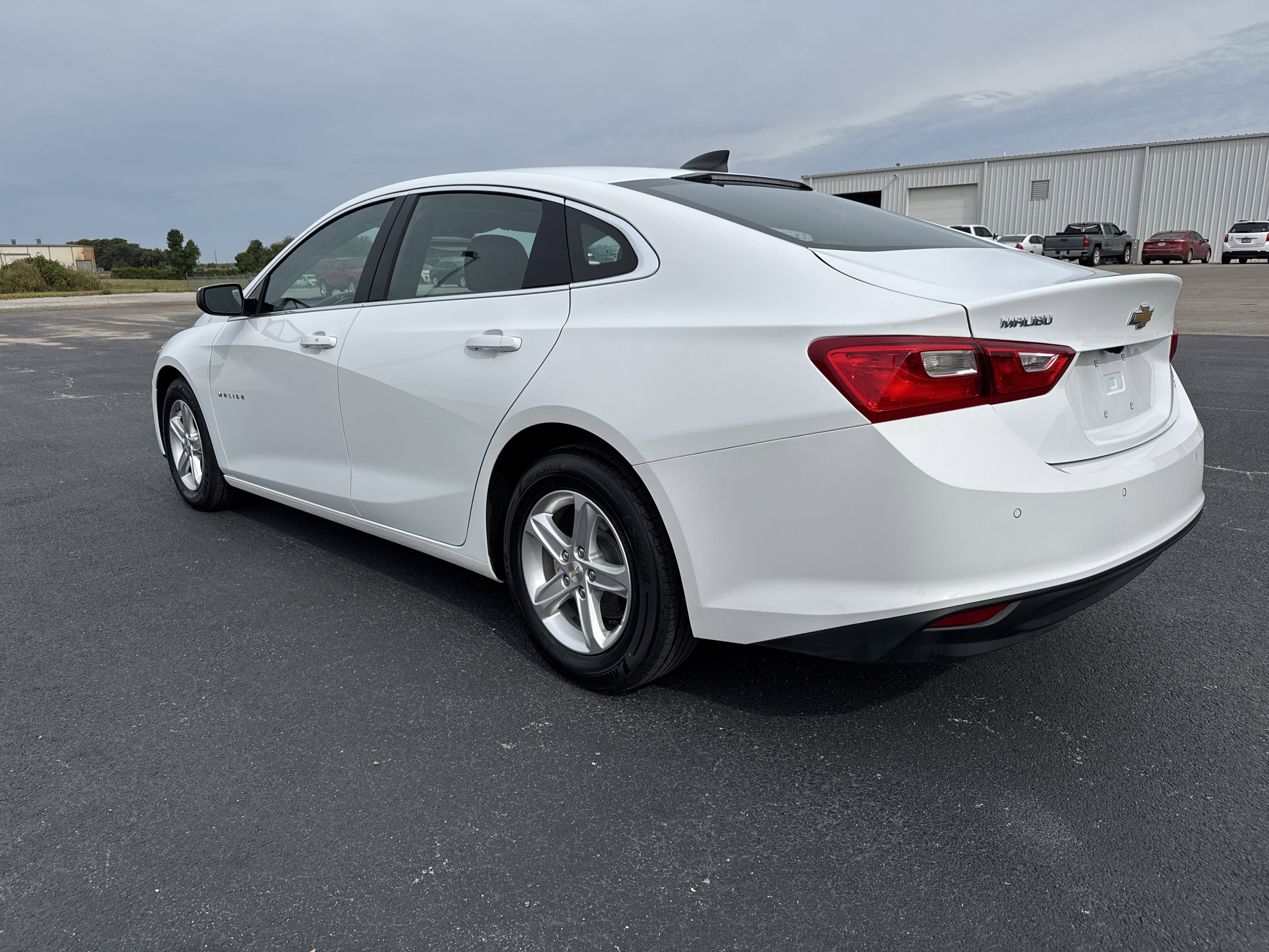 Used 2023 Chevrolet Malibu LS w/ Driver Confidence Package image 3