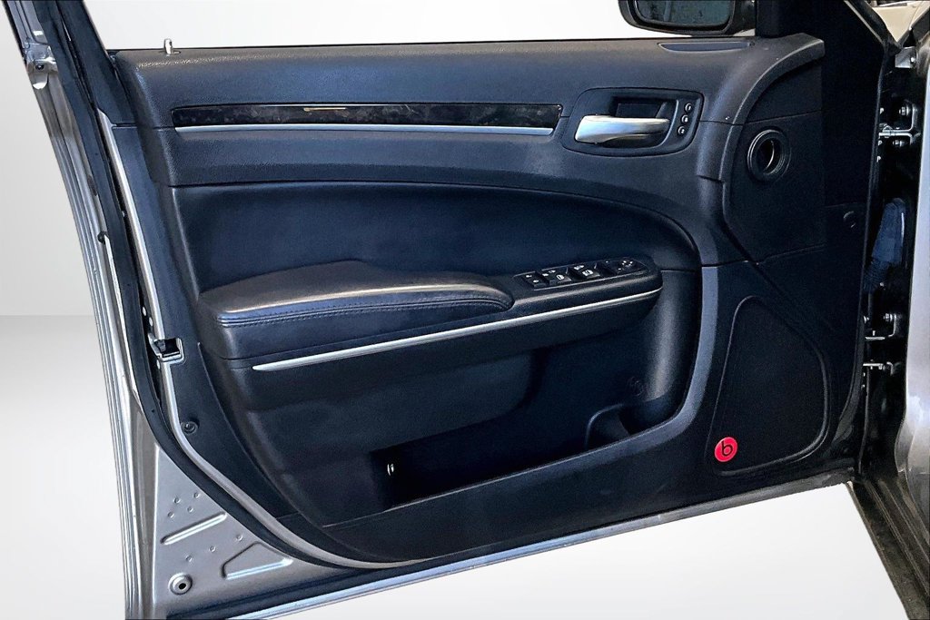 Used 2014 Chrysler 300 C w/ Beats Audio Group AWD/4WD image 19