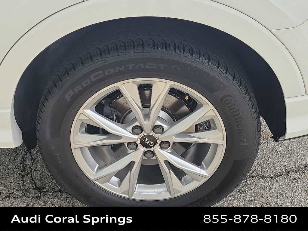 Used 2023 Audi Q3 2.0T Premium image 16