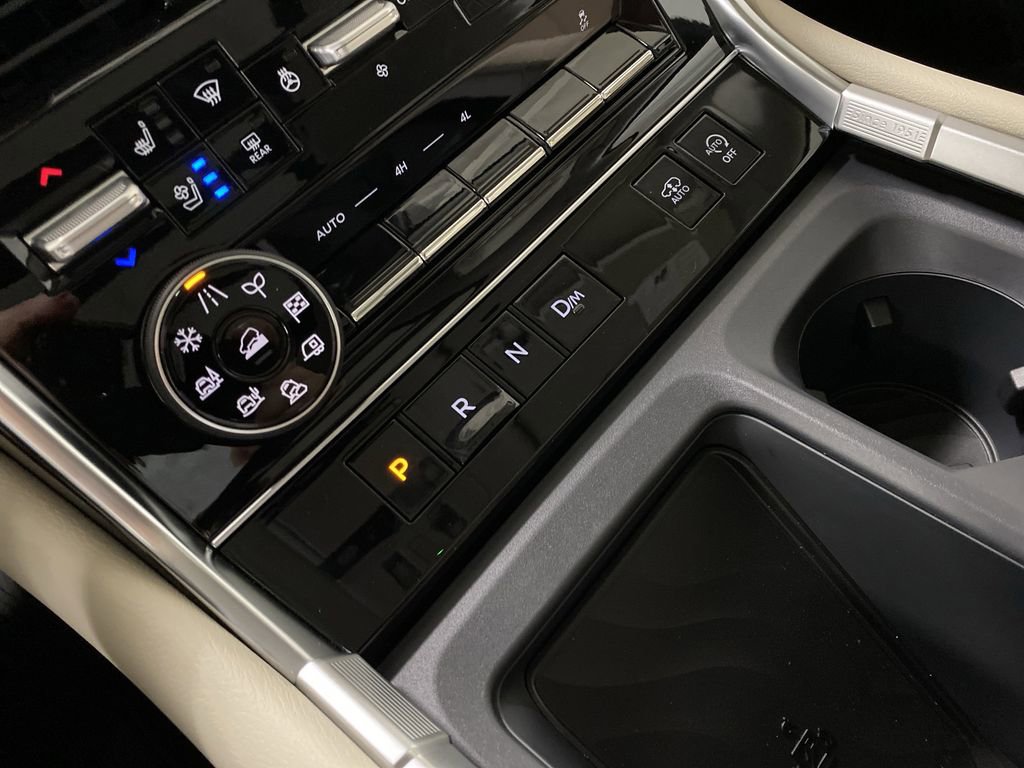 New 2025 Nissan Armada Platinum Reserve image 24
