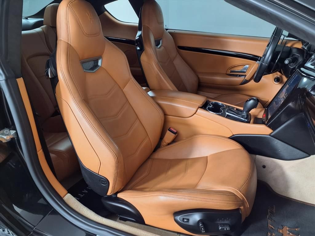 Used 2017 Maserati GranTurismo Sport RWD image 9
