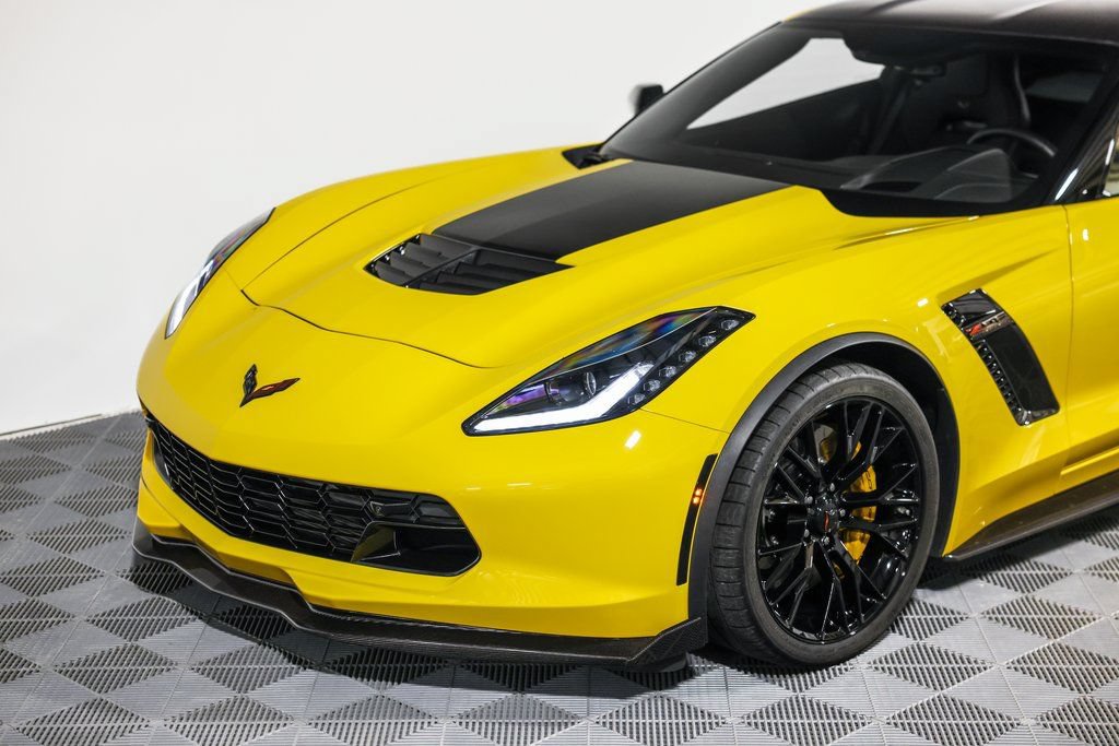 Used 2017 Chevrolet Corvette Z06 RWD image 20