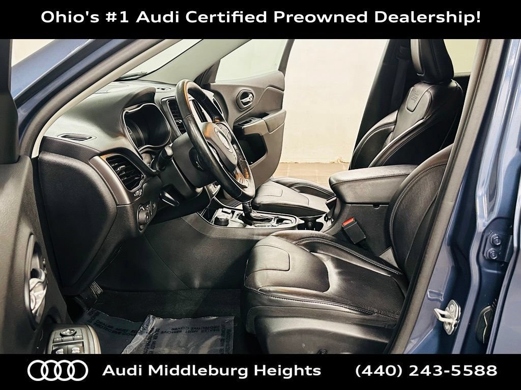 Used 2020 Jeep Cherokee Limited AWD/4WD image 11