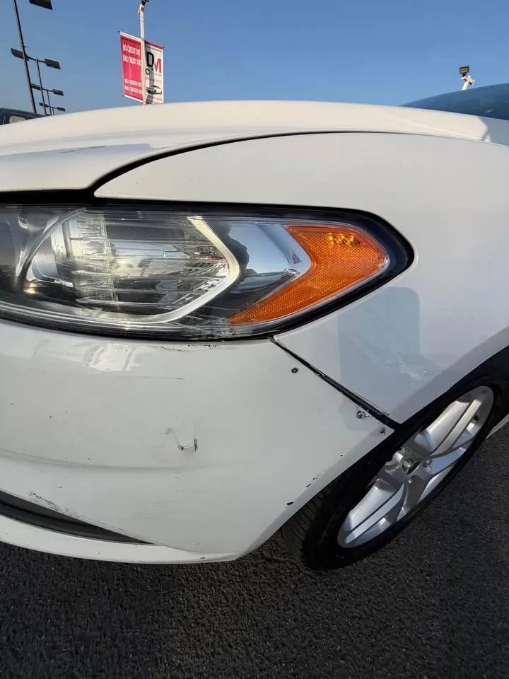 Used 2013 Ford Fusion SE FWD image 10