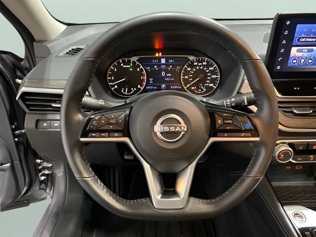 Certified 2023 Nissan Altima 2.5 SV w/ SV Premium Package AWD/4WD image 13