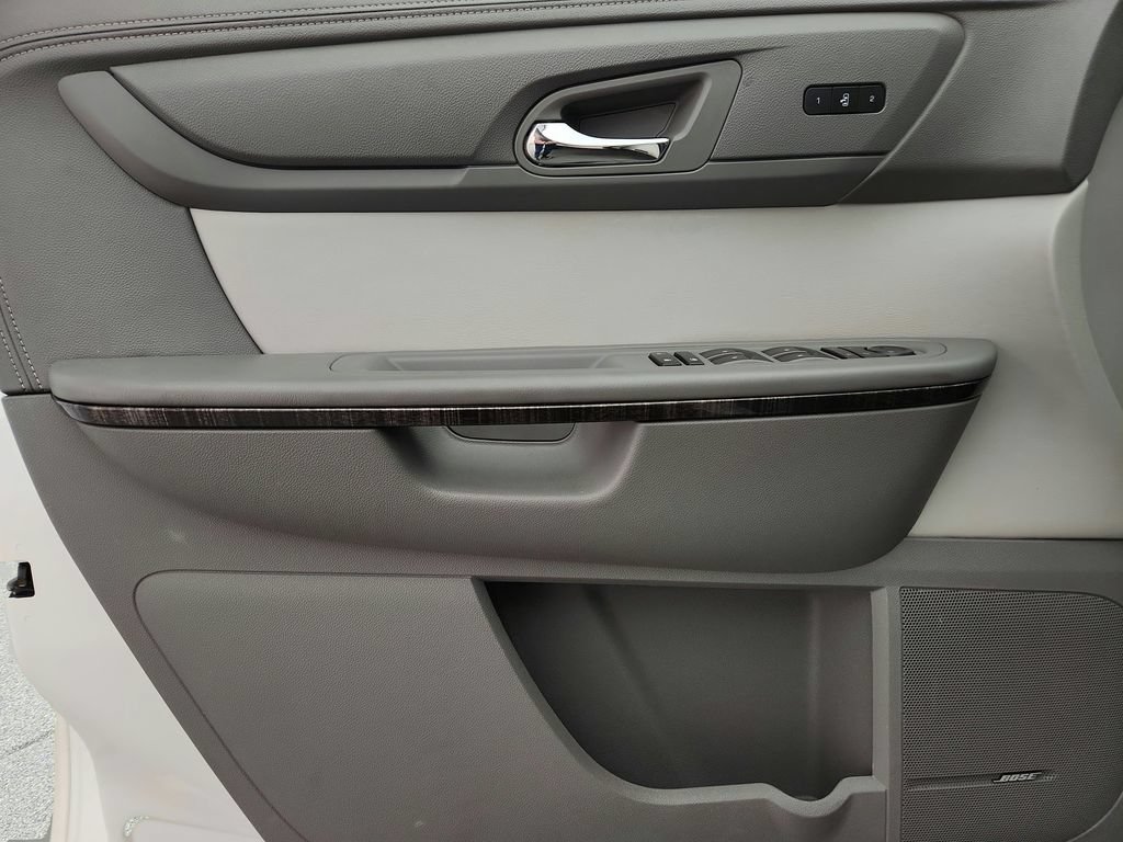 Used 2013 GMC Acadia SLT FWD image 24