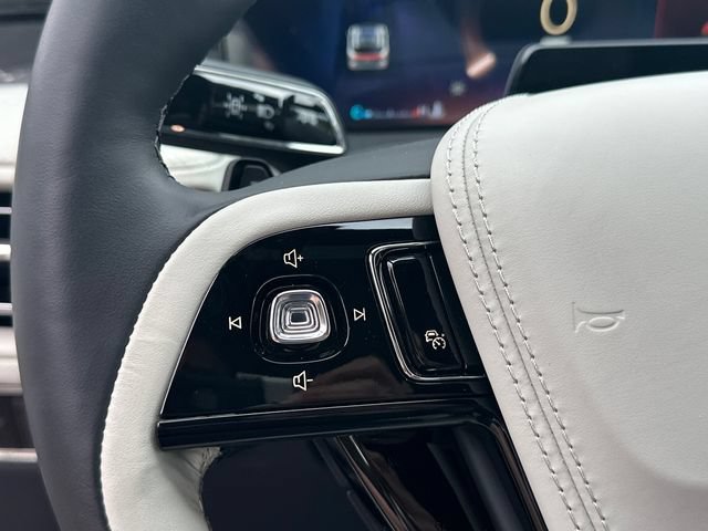 New 2026 Lincoln Aviator Black Label w/ Jet Appearance Package AWD/4WD image 24