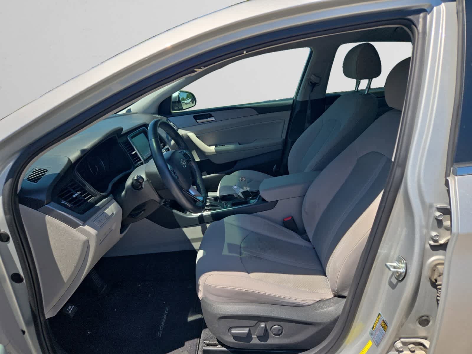 Used 2019 Hyundai Sonata SEL FWD image 9