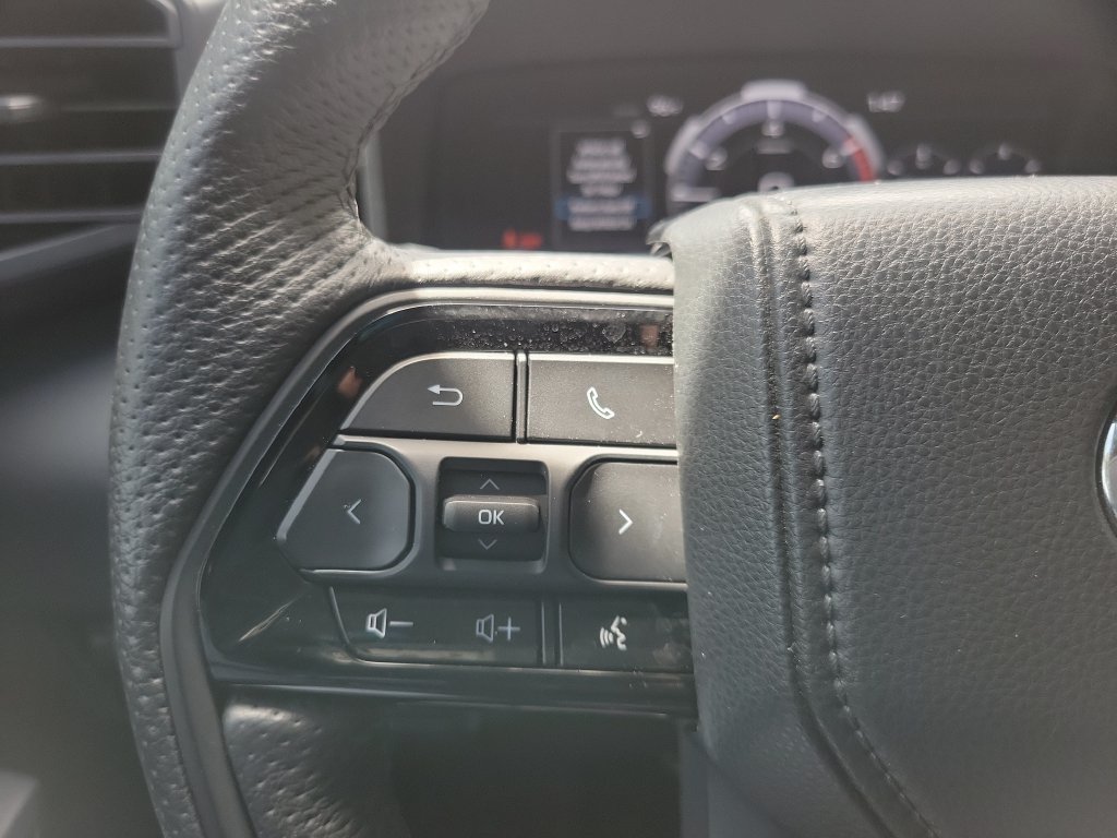Used 2023 Toyota Sequoia TRD Pro AWD/4WD image 25