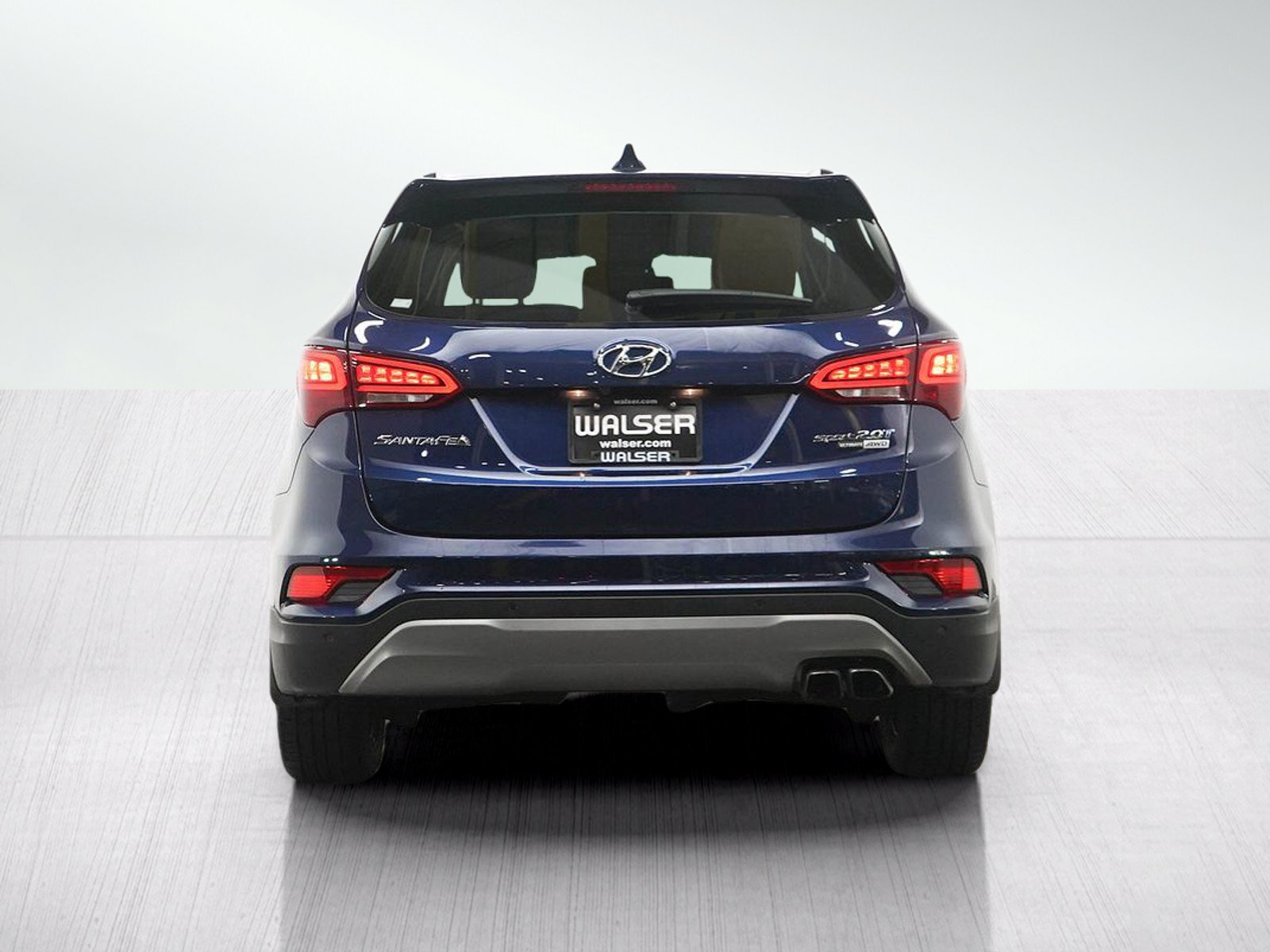 Used 2018 Hyundai Santa Fe Sport w/ 2.0T Ultimate Tech Package 05 AWD/4WD image 4