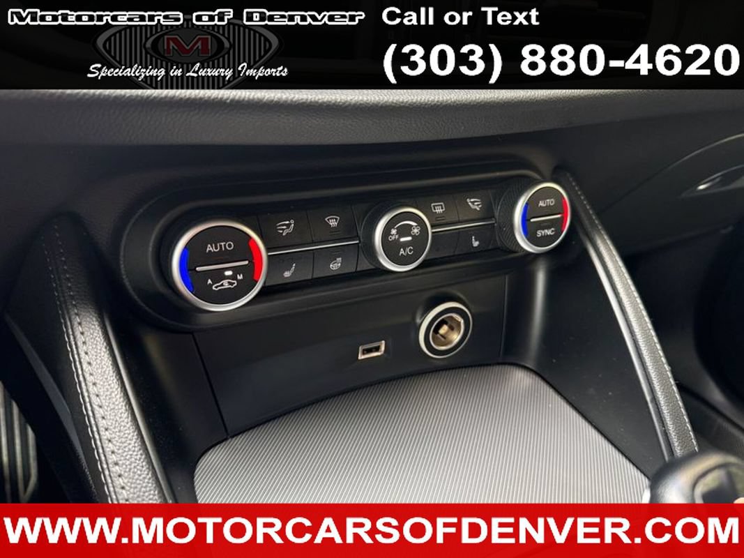 Used 2019 Alfa Romeo Stelvio Ti Sport w/ Quick Order Package 22S Sport AWD/4WD image 17