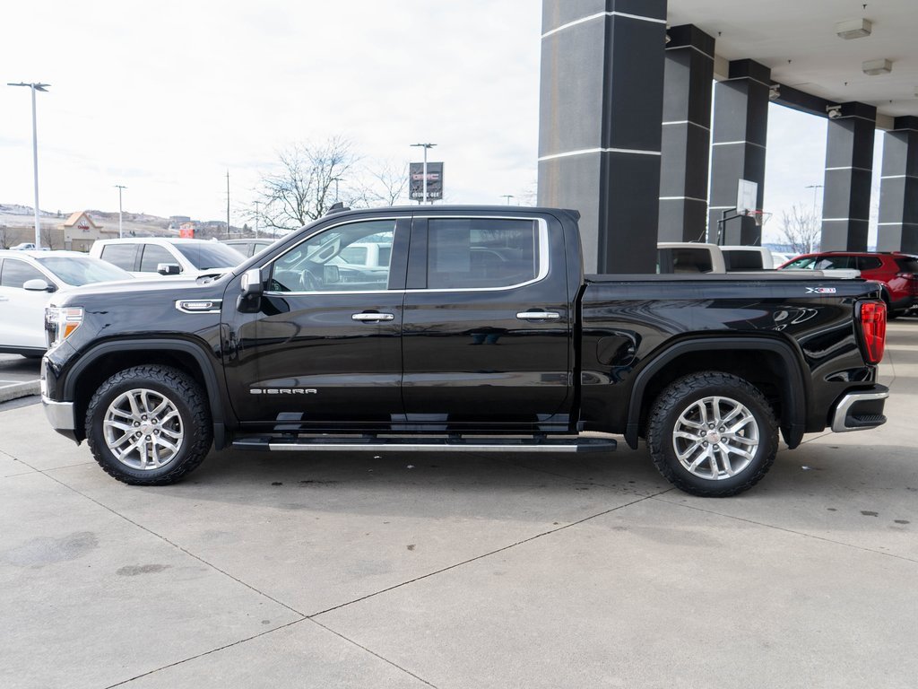 Used 2022 GMC Sierra 1500 SLT w/ SLT Premium Plus Package image 4