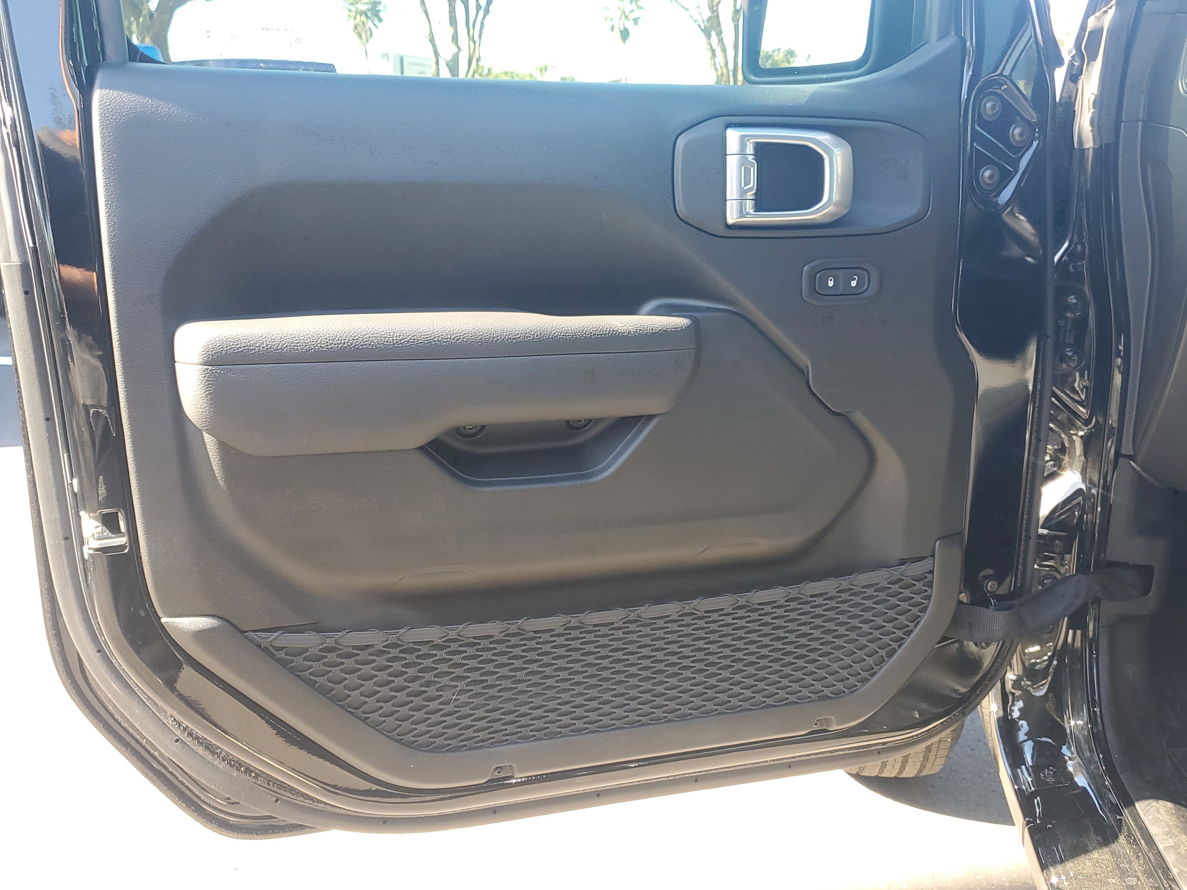 New 2026 Jeep Wrangler Unlimited Sport AWD/4WD image 9