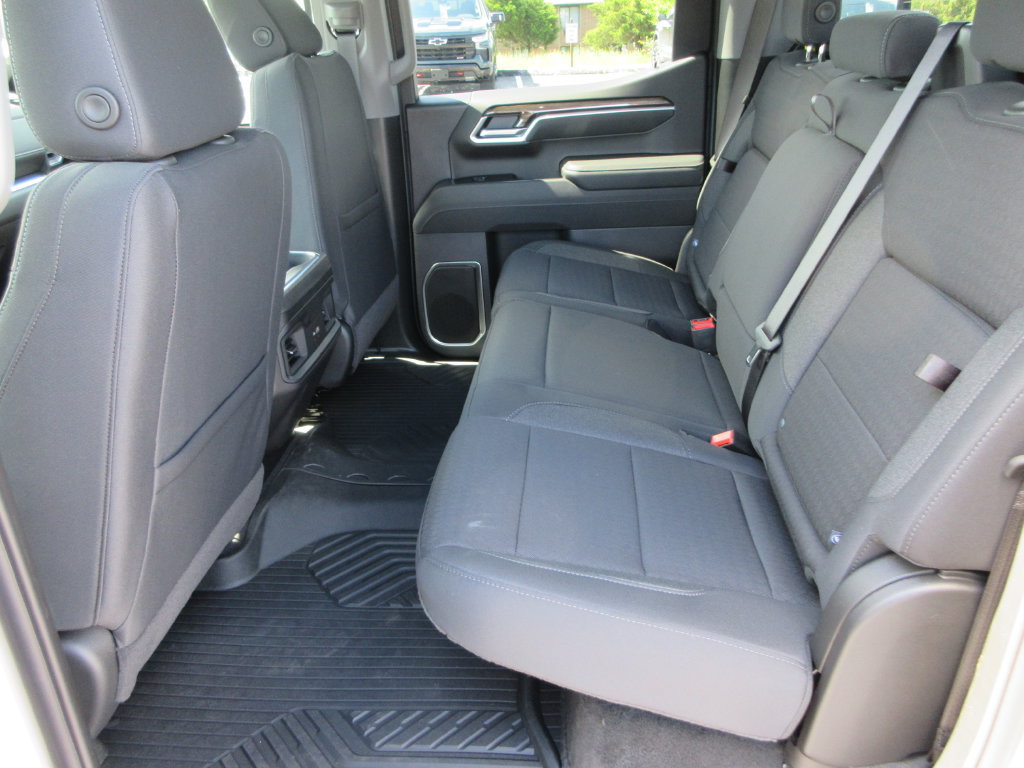 New 2026 Chevrolet Silverado 1500 RST AWD/4WD image 16