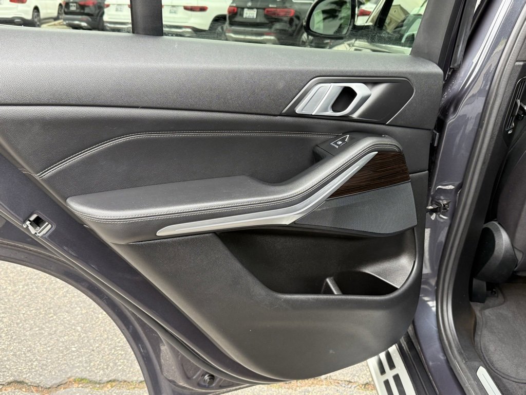Used 2019 BMW X5 xDrive40i w/ Convenience Package image 25