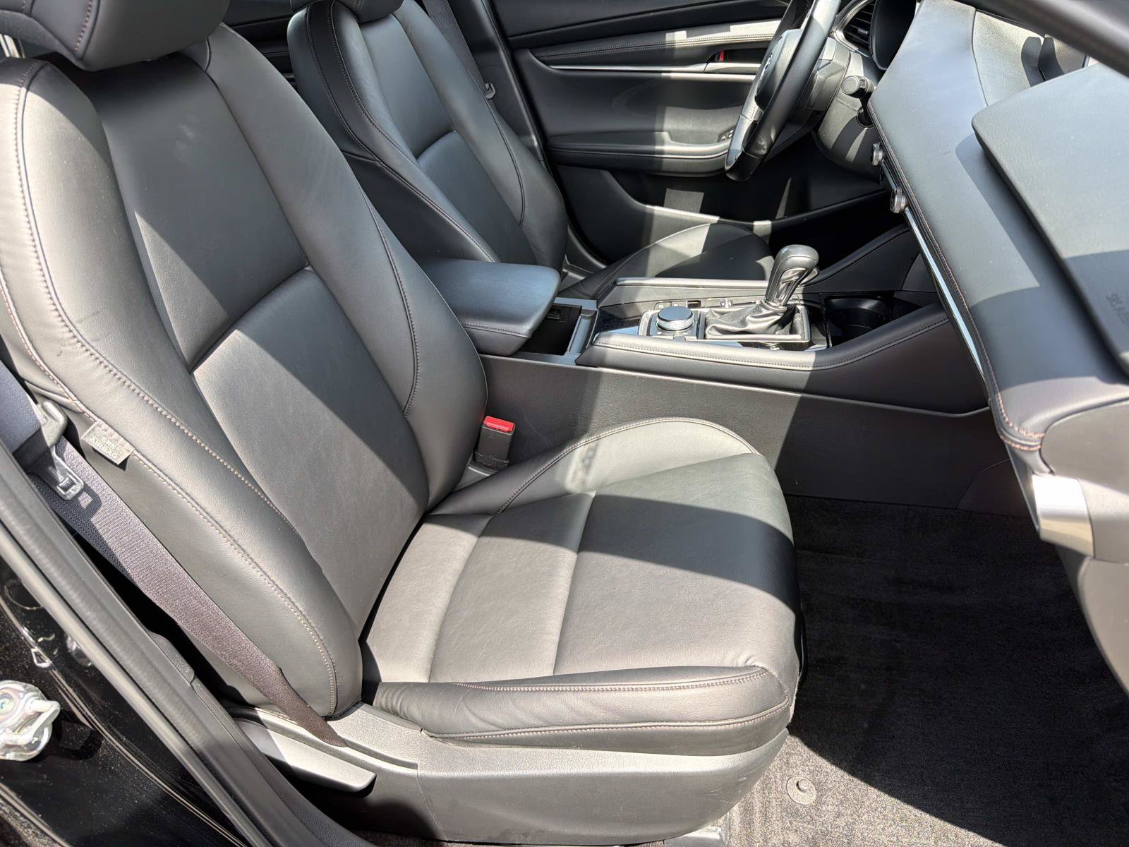 Certified 2025 MAZDA MAZDA3 s Sport FWD image 22