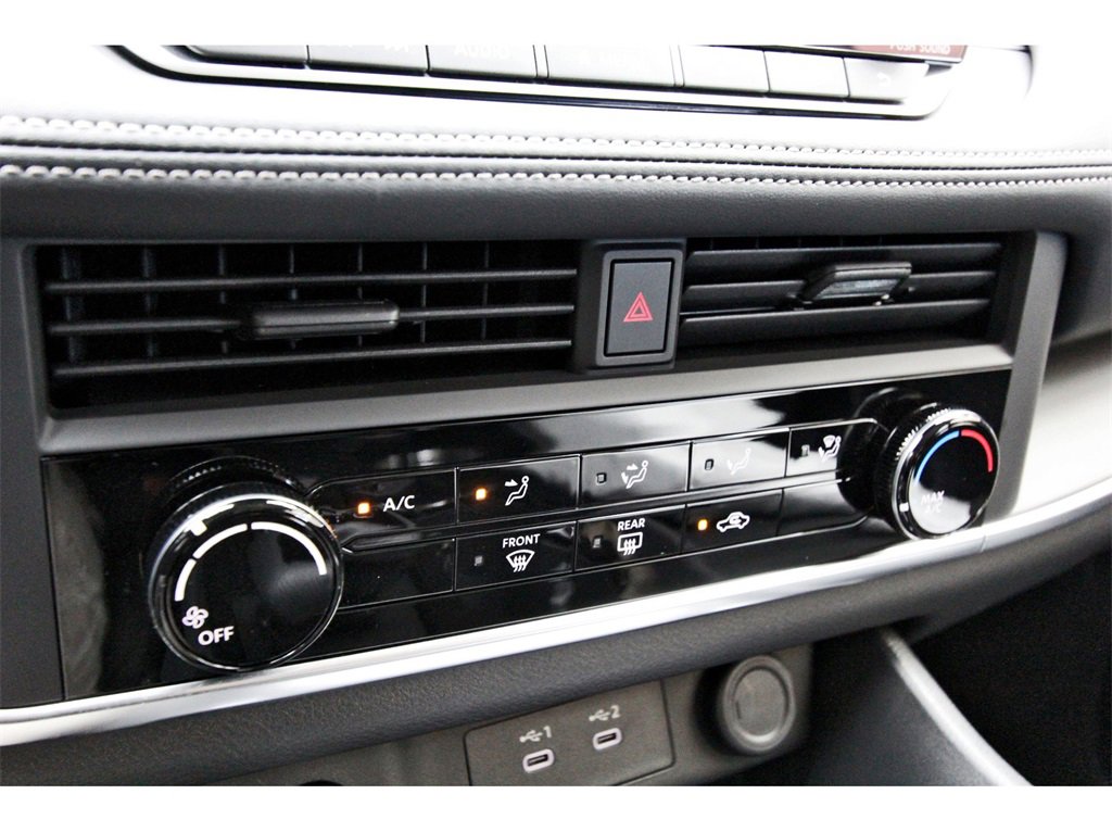 Certified 2024 Nissan Rogue S image 22