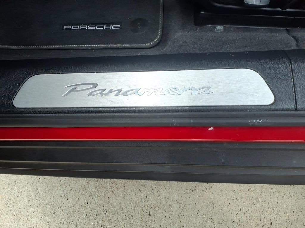 Used 2026 Porsche Panamera 4 AWD/4WD image 33