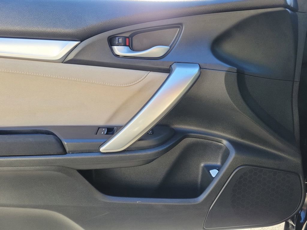 Used 2016 Honda Civic EX-T image 11