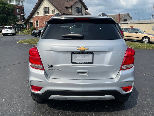 Used 2020 Chevrolet Trax LT w/ LT Convenience Package AWD/4WD image 4