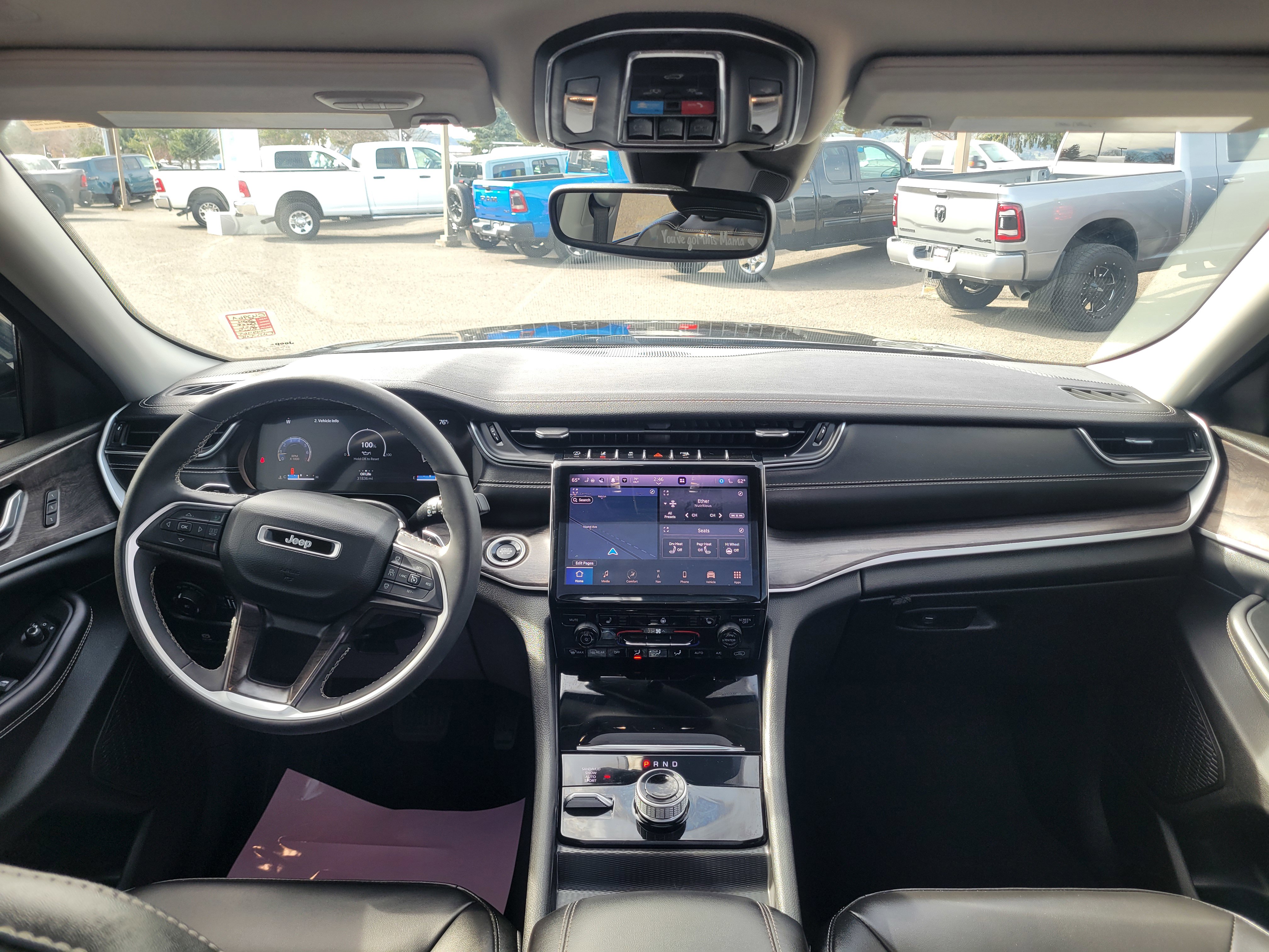 Used 2024 Jeep Grand Cherokee L Limited image 21