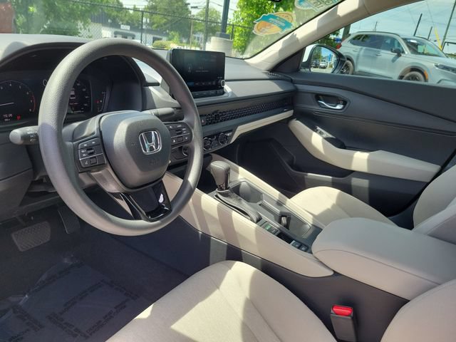Certified 2025 Honda Accord LX image 12
