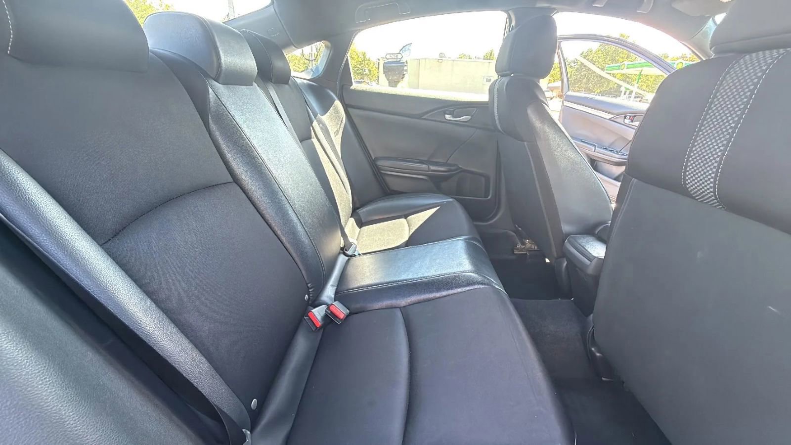 Used 2021 Honda Civic Sport image 36