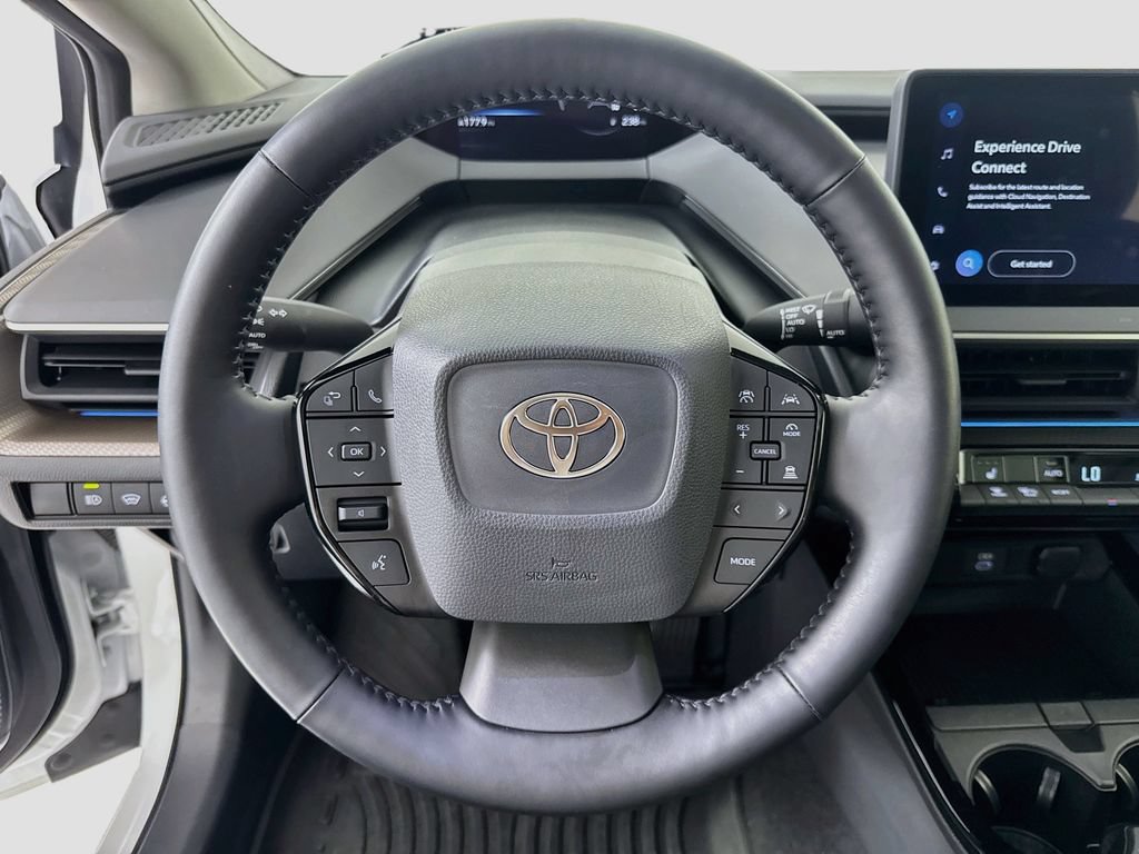 Used 2024 Toyota Prius XLE AWD/4WD image 13