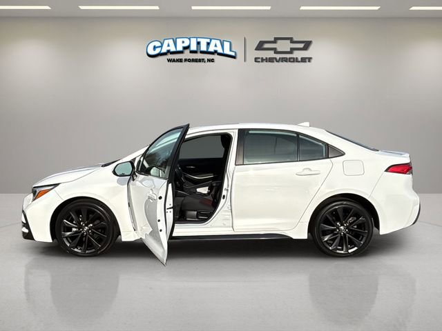 Used 2023 Toyota Corolla SE image 13