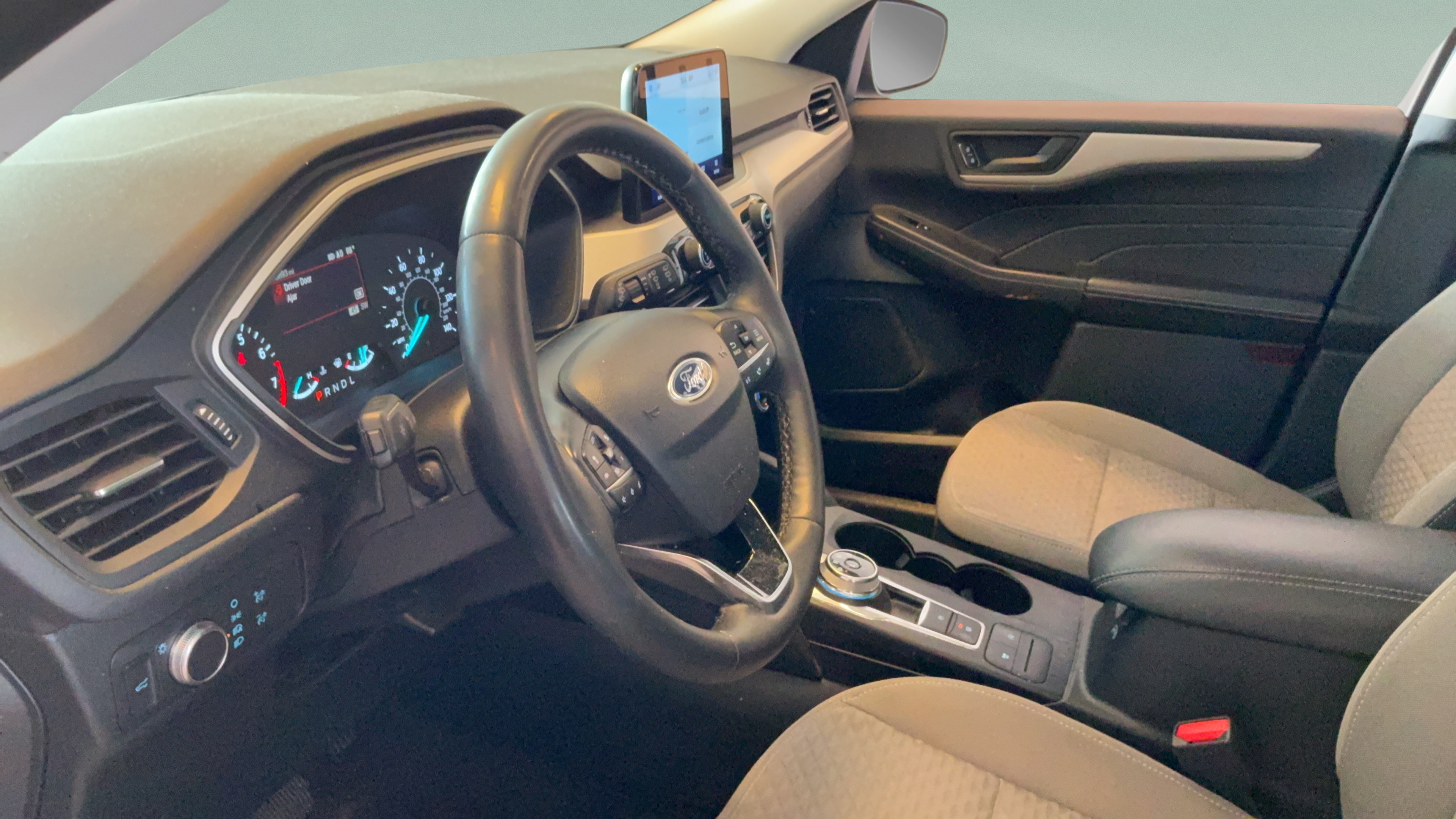 Used 2022 Ford Escape SE w/ SE Sport Appearance Package FWD image 16
